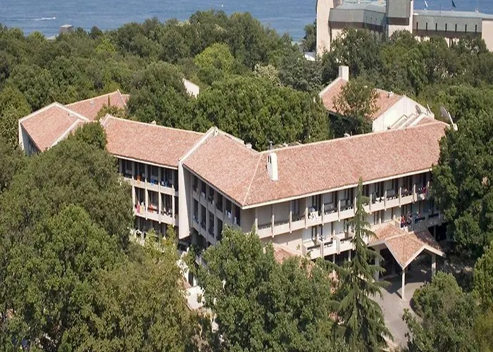 Preslav 3* Golden Sands